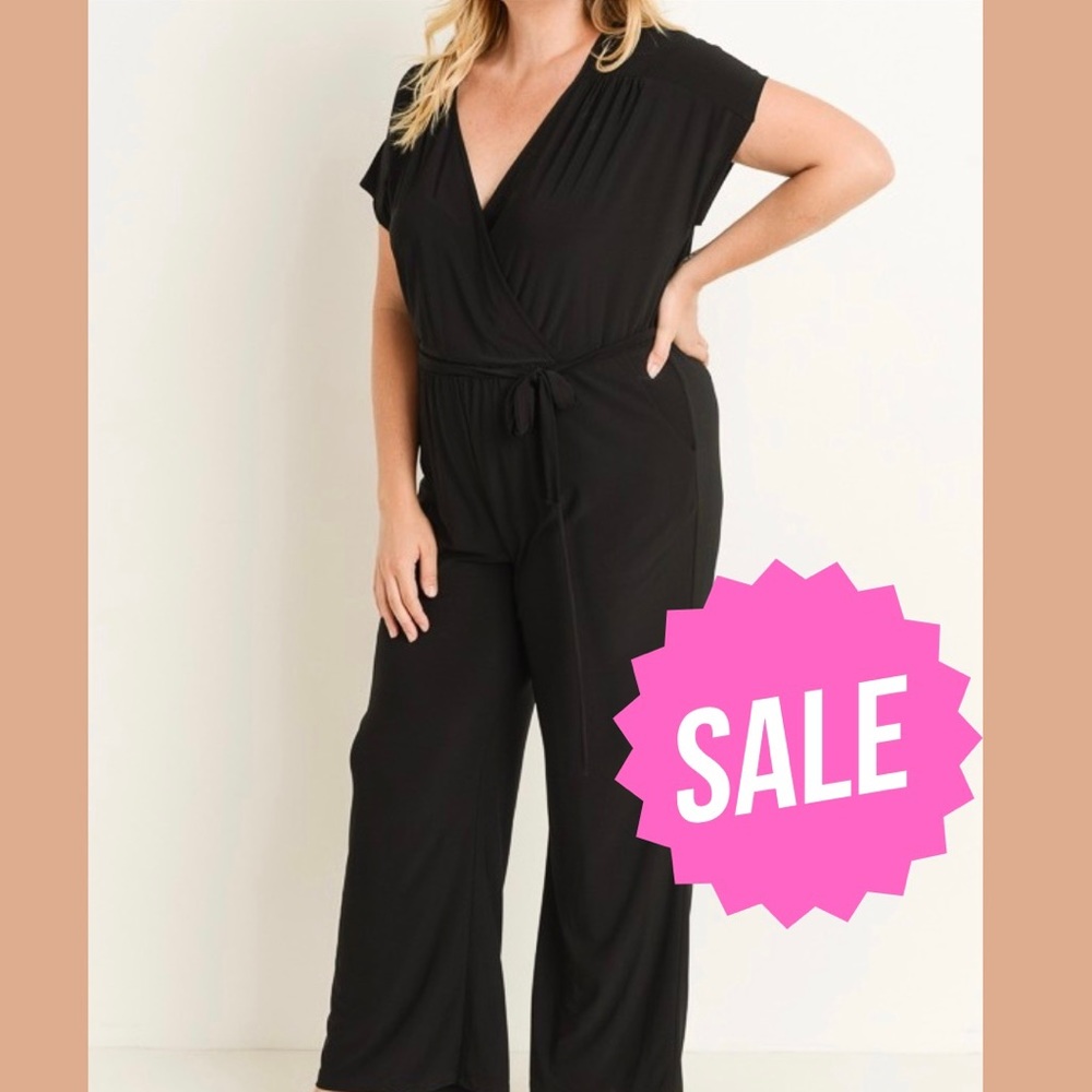 Plus Size Gilli Black Surplice V-neck Crisscross Waist Tie Short Sleeve Jumpsuit
